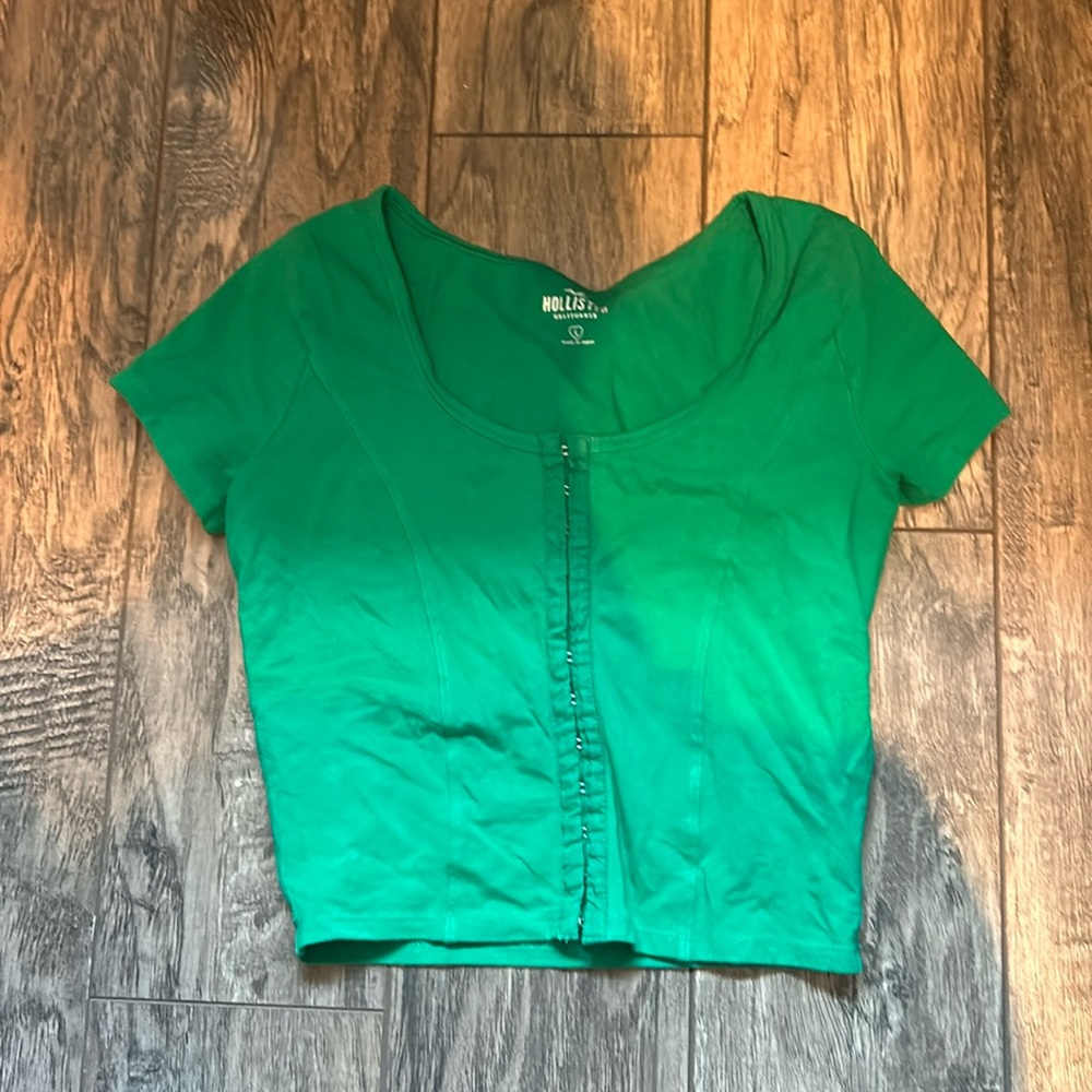 Green crop top